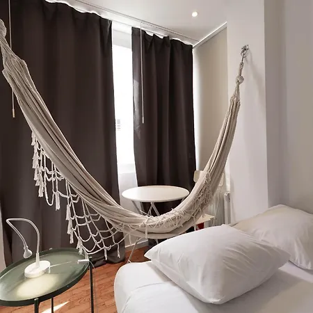 Apartment Akicity Ourique Light Lisbon